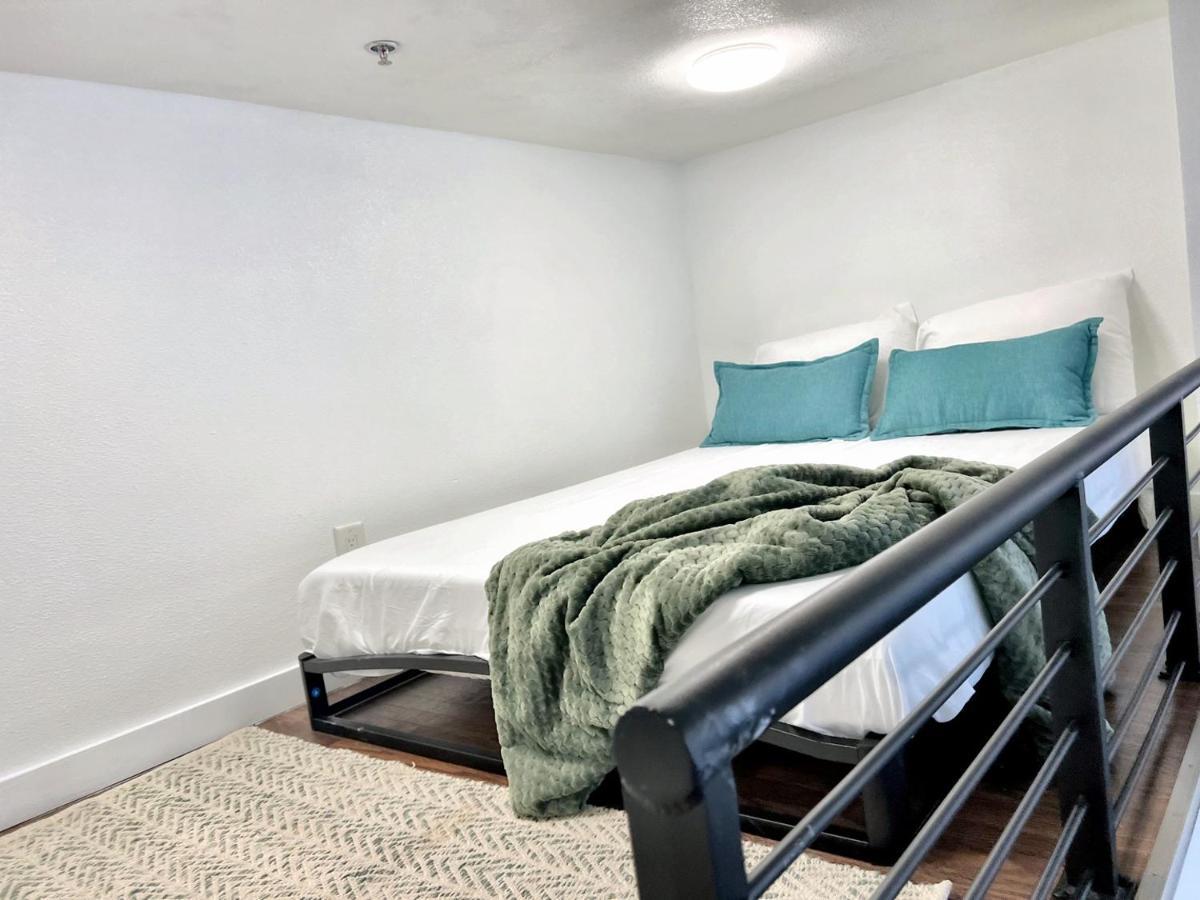 Old West Studio Lofts West Tampa Esterno foto