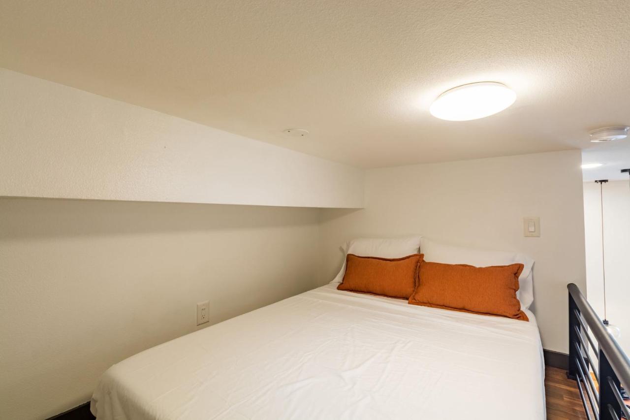 Old West Studio Lofts West Tampa Esterno foto