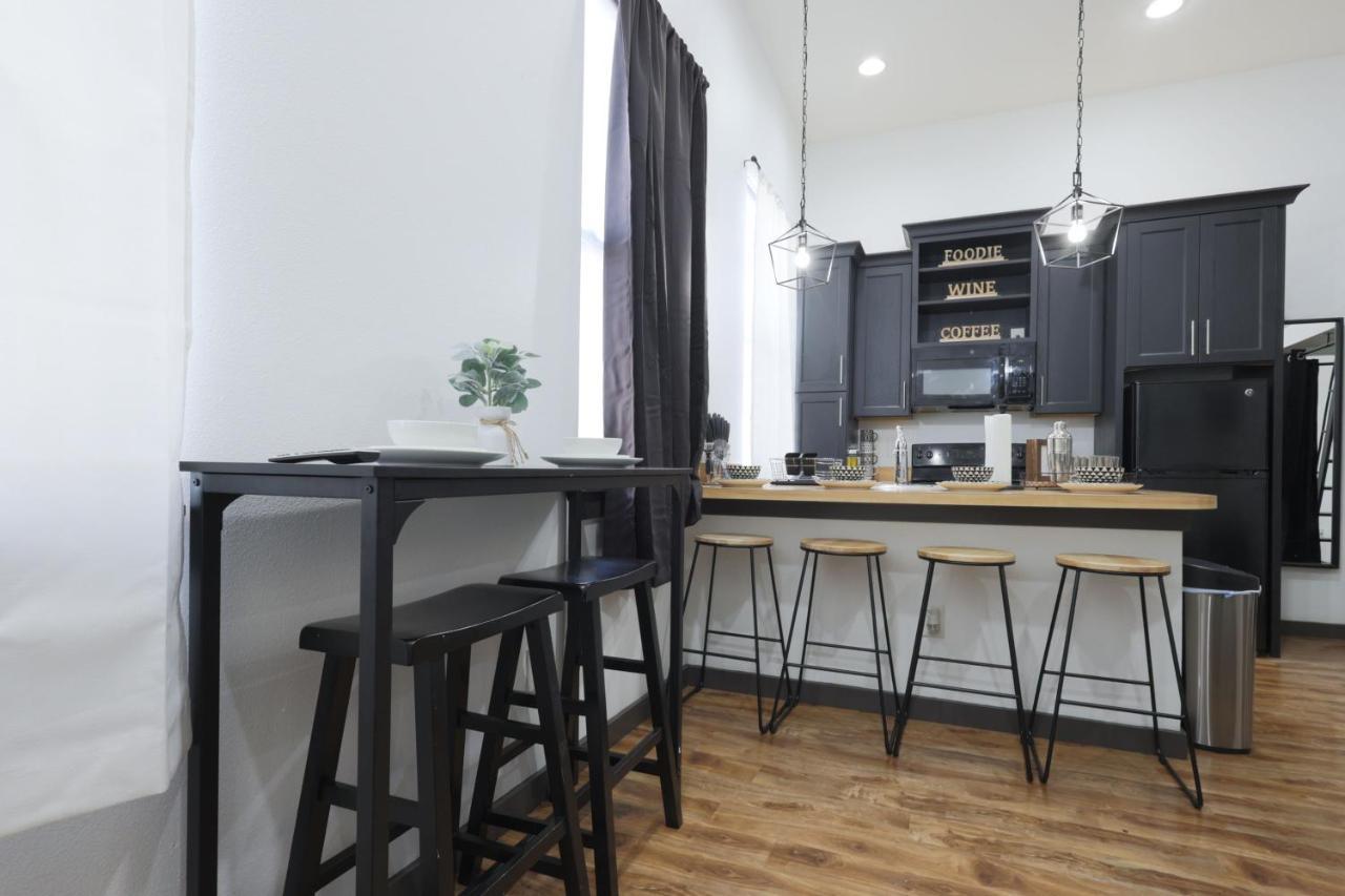 Old West Studio Lofts West Tampa Esterno foto