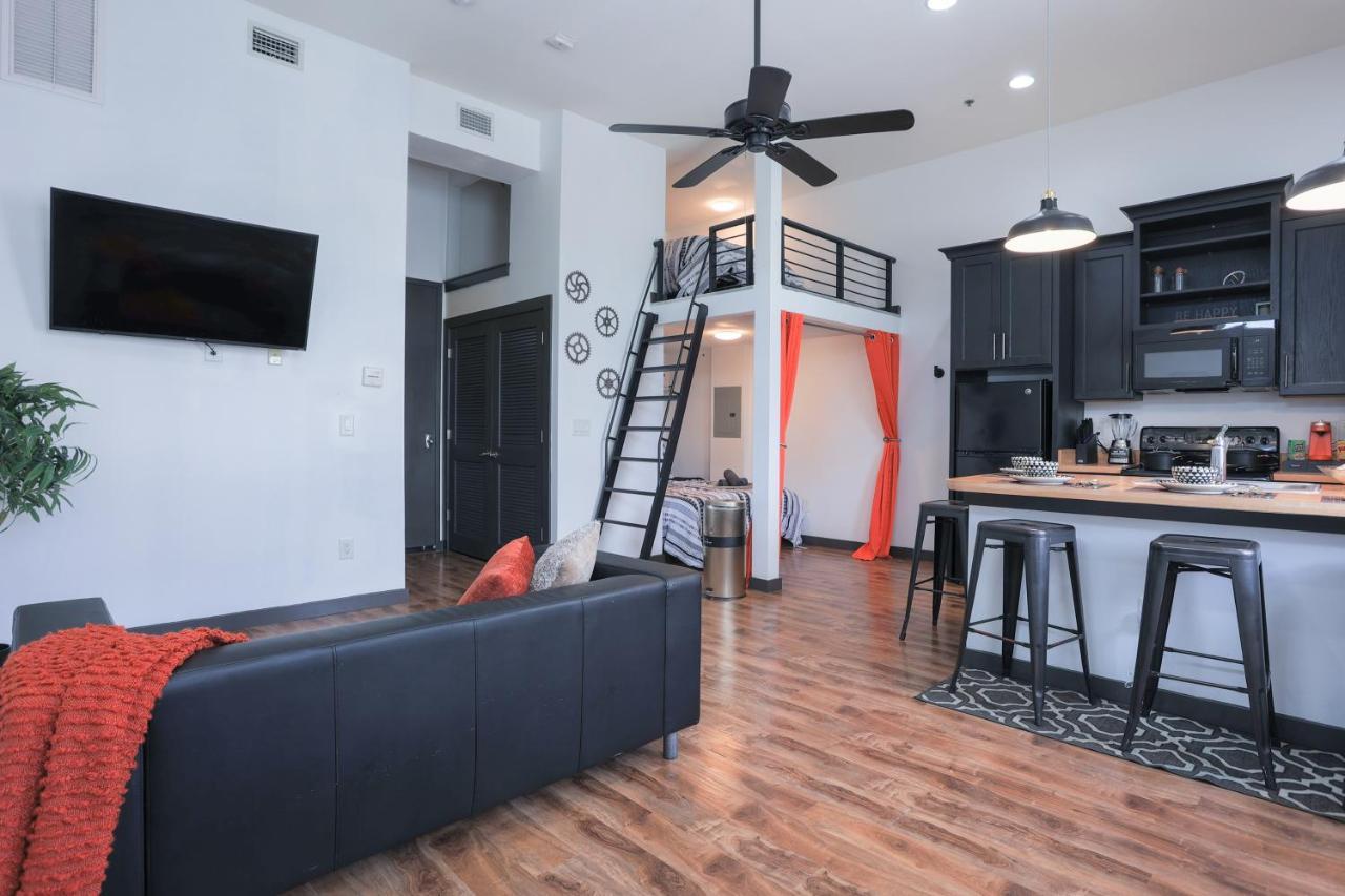 Old West Studio Lofts West Tampa Esterno foto