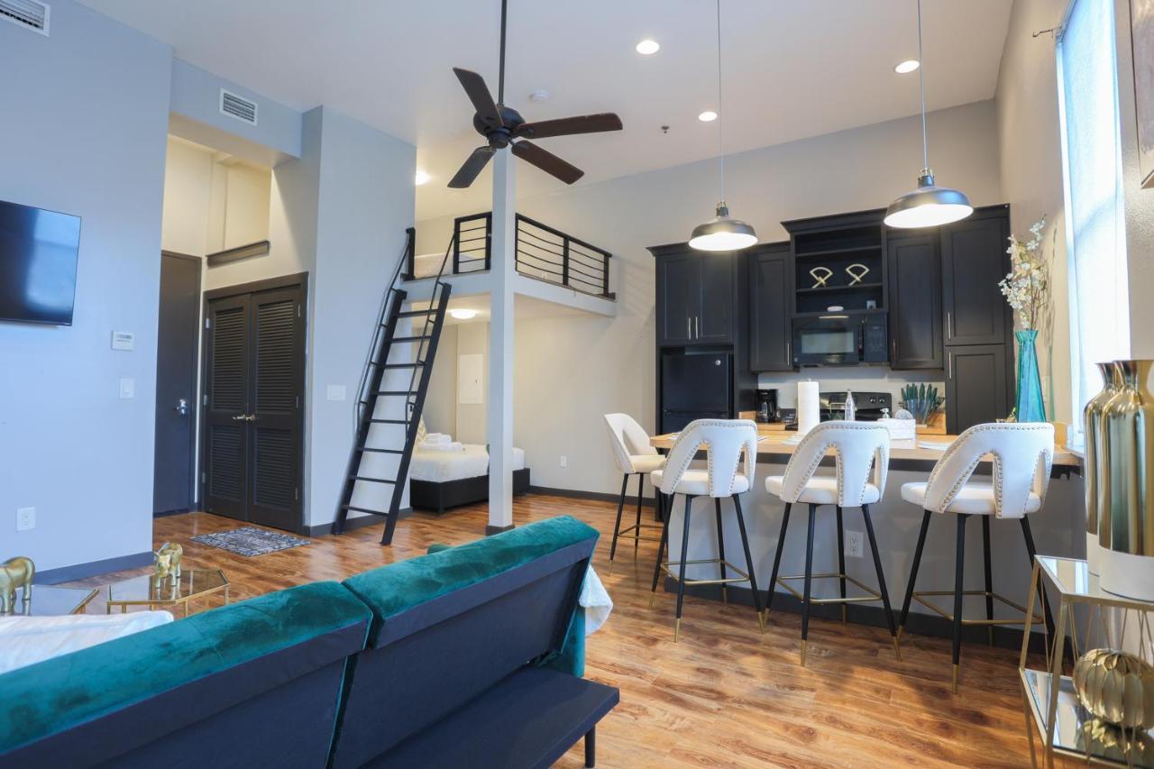 Old West Studio Lofts West Tampa Esterno foto