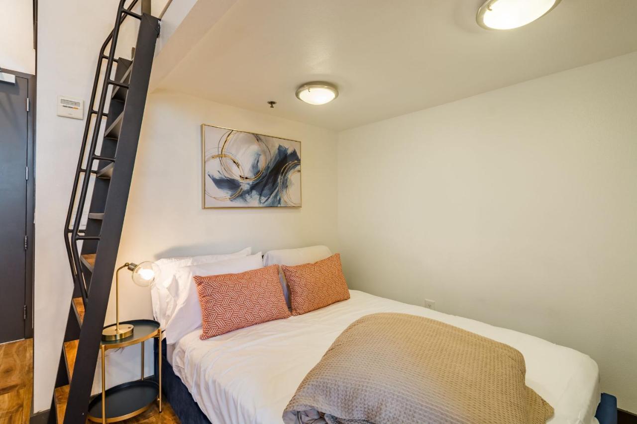 Old West Studio Lofts West Tampa Esterno foto
